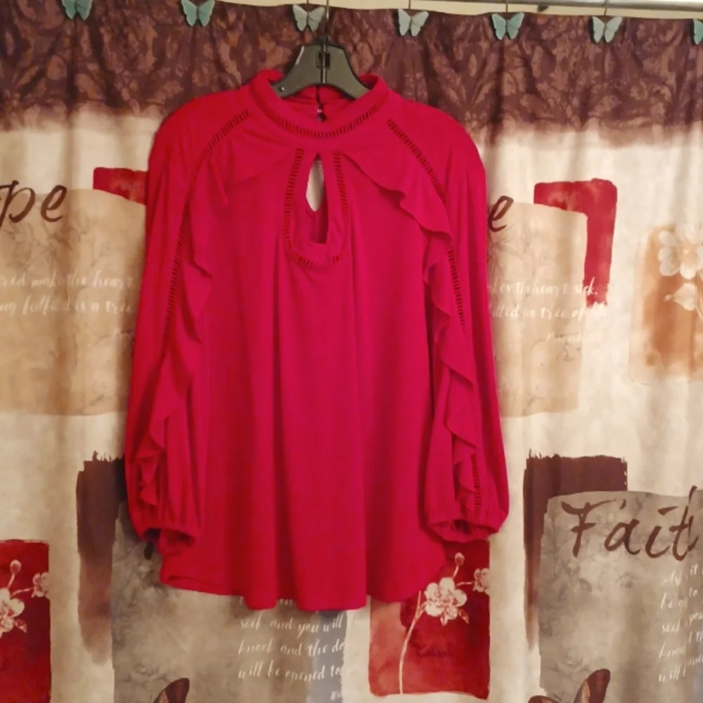 Blouse - Picture 1 of 3